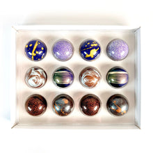 Load image into Gallery viewer, Oozy Caramels 12 Piece

